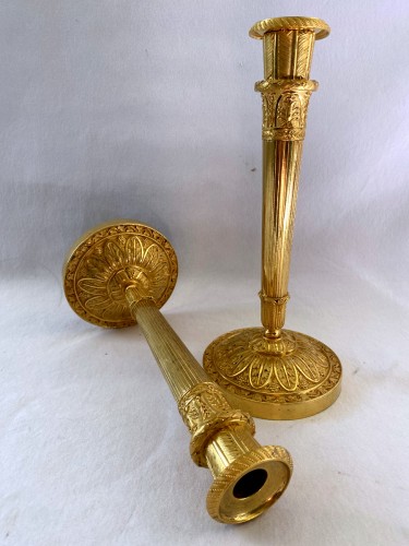 Paire de flambeaux Charles X en bronze doré - Jullion Antiquités