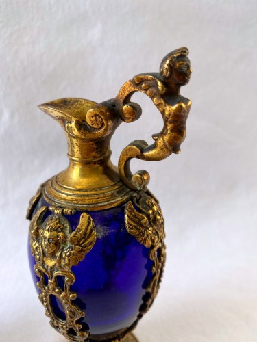 Paire d'aiguière en verre bleu et bronze doré Italie vers 1600 - Renaissance