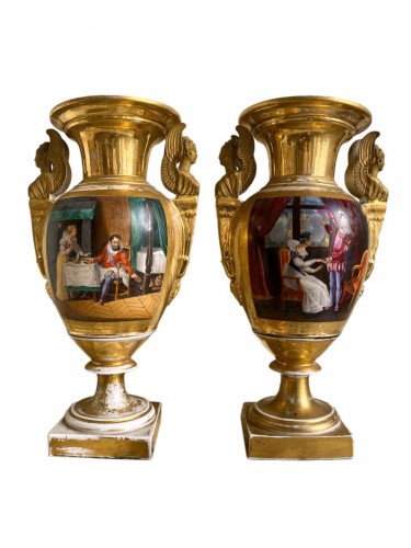 Paire de vases Empire en porcelaine