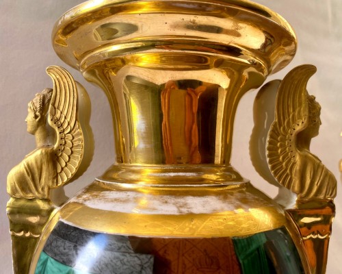 Paire de vases Empire en porcelaine - Empire