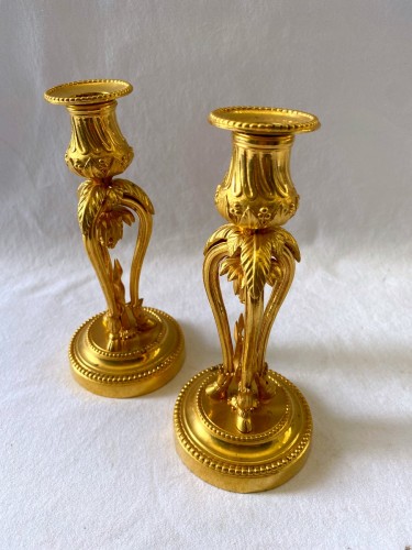 Pair of Louis XVI gilt bronze candlesticks - Lighting Style Louis XVI