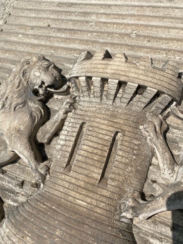 Carved stone coat of arms - Napoléon III