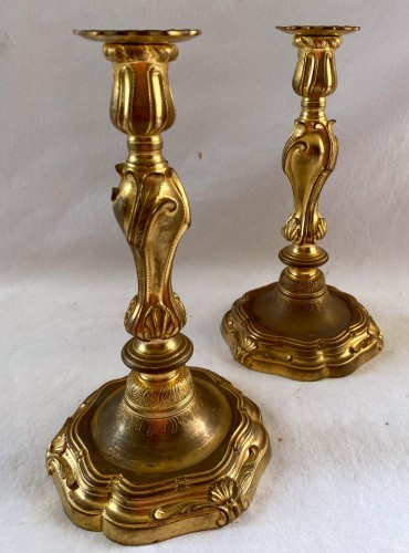 Pair of Louis XV  bronze flambeaux - Lighting Style Louis XV