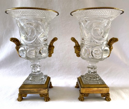 Paire de vases Empire en cristal taillé et bronze doré - Objet de décoration Style Empire