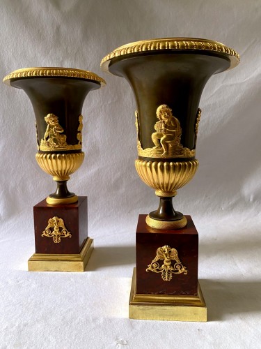 Paire de vases Empire en bronze doré et marbre - Objet de décoration Style Empire