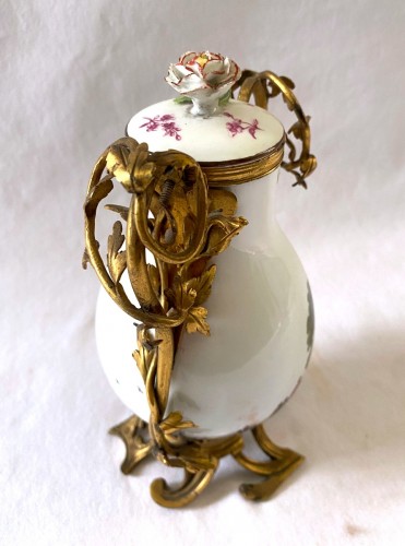 Meissen porcelain vase mounted in gilt bronze - 