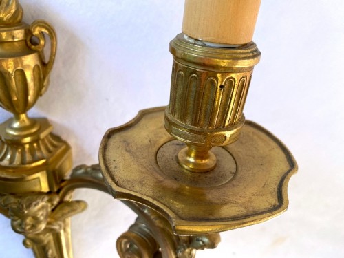 Antiquités - Paire d'appliques d'époque Napoléon III en bronze doré