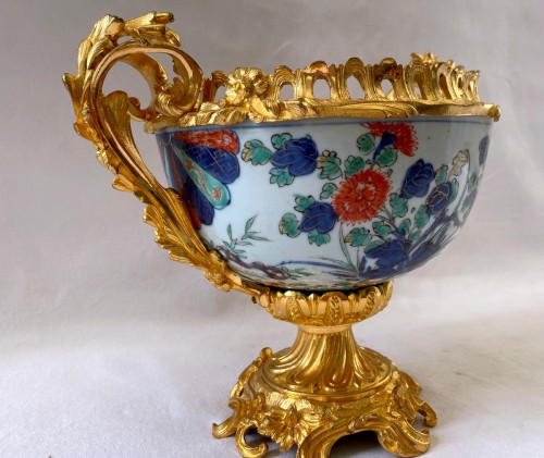 Objet de décoration Cassolettes, coupe et vase - Coupe porcelaine époque Kangxi montée bronze
