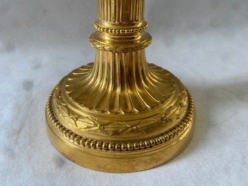 Lampe bouillotte Louis XVI en bronze doré - Jullion Antiquités