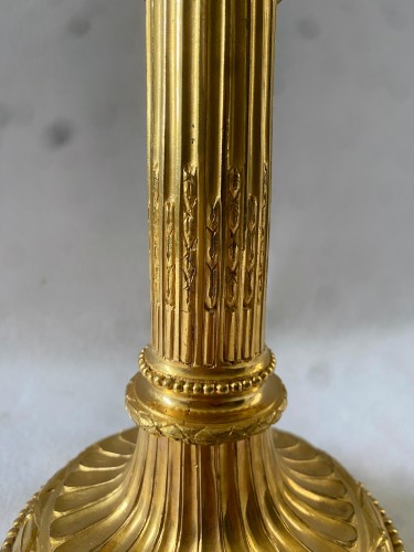 XVIIIe siècle - Lampe bouillotte Louis XVI en bronze doré