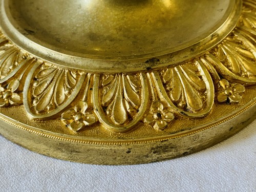 Antiquités - Paire de grands flambeaux Directoire en bronze doré