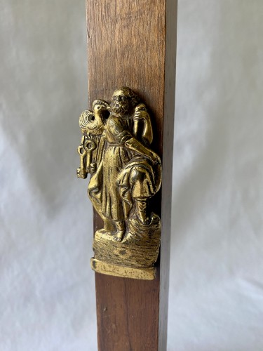 Antiquités - Christ en bronze doré haute époque