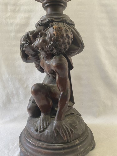 Objet de décoration Colonne Piédestal - Sellette au nubien en bois sculpté
