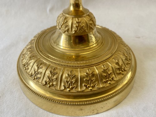 Luminaires Bougeoirs et Chandeliers - Paire de bougeoirs Louis XVI en bronze doré