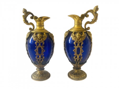 Paire de vases en verre bleu, Naples vers 1600
