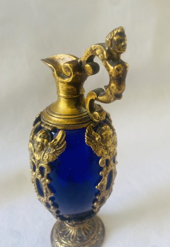 XVIIe siècle - Paire de vases en verre bleu, Naples vers 1600