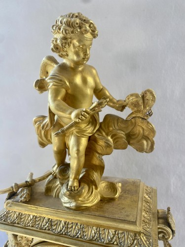 Pendule Directoire en bronze doré - Jullion Antiquités