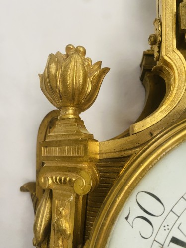 Antiquités - Dutertre à Paris -  Cartel d'applique Louis XVI en bronze doré