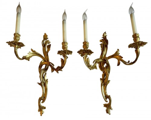 Paire de grandes appliques Louis XV