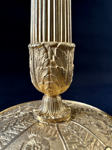 XIXe siècle - Paire de flambeaux Empire en bronze doré
