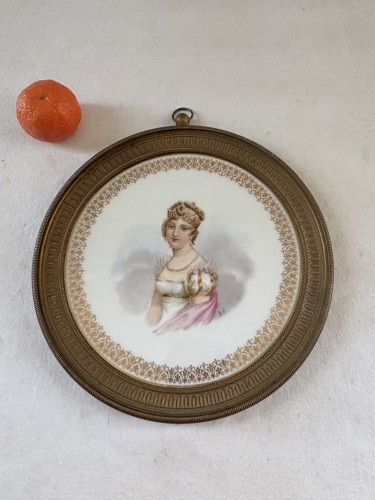 Céramiques, Porcelaines  - Plaque en porcelaine de Sèvres Marie Louise d'Autriche