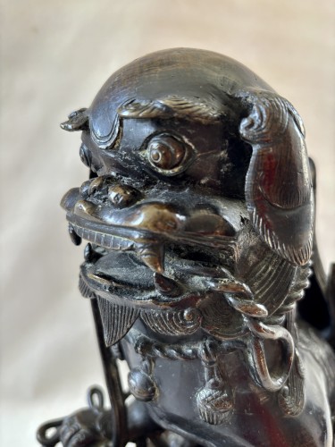 Antiquités - Paire de chien de Fô en bronze patiné fin 19e siècle