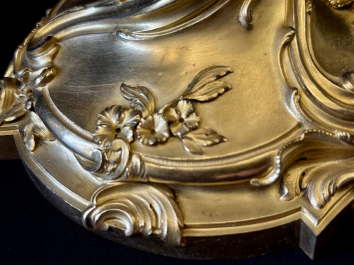 XIXe siècle - Paire de flambeaux en bronze doré fin 19e d'après un dessin de Meissonnier