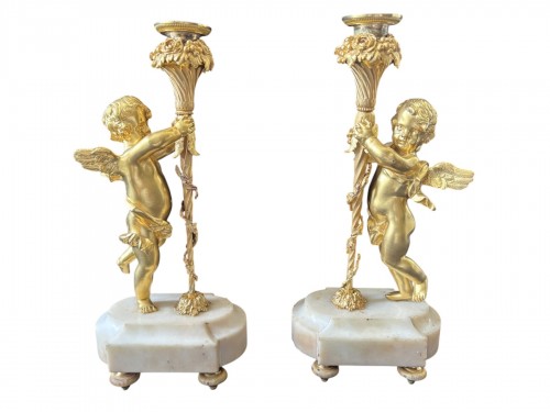 Paire de bougeoirs Napoléon III en bronze doré