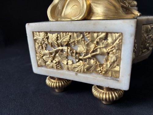 Antiquités - Pendule Louis XVI l'amour et l'amitié en bronze doré et marbre