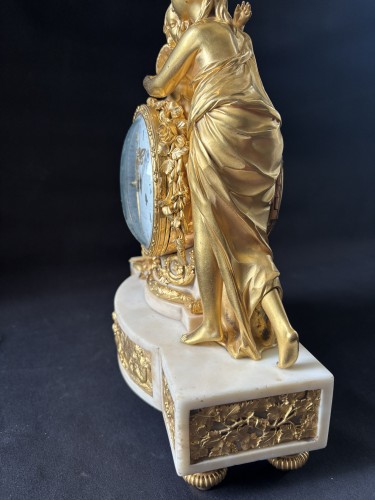Antiquités - Pendule Louis XVI l'amour et l'amitié en bronze doré et marbre
