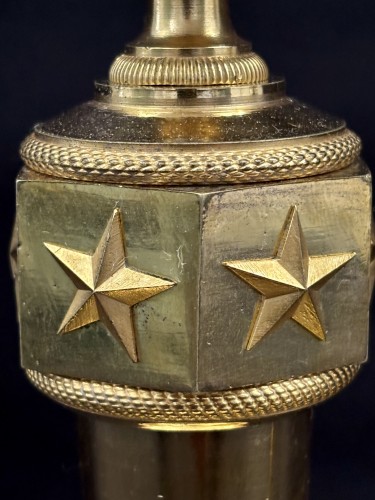Antiquités - Paire de bougeoirs Empire en bronze doré - Claude Galle