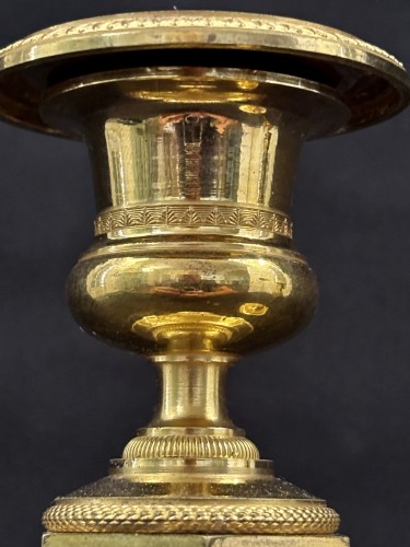Antiquités - Paire de bougeoirs Empire en bronze doré - Claude Galle