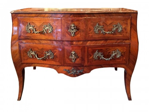 Commode Louis XV en marqueterie