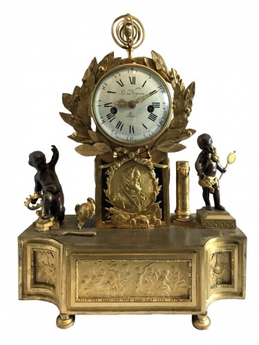 Pendule Louis XVI en bronze doré