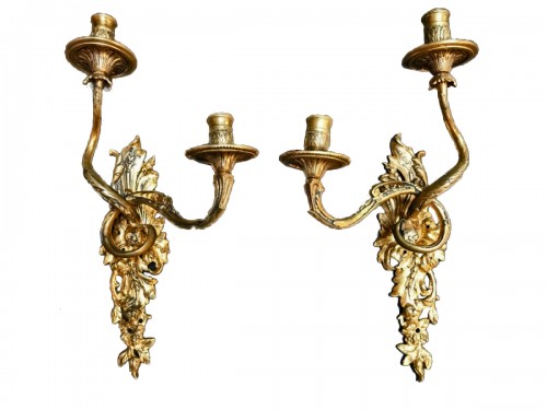 Pair of early 18th century wall sconces