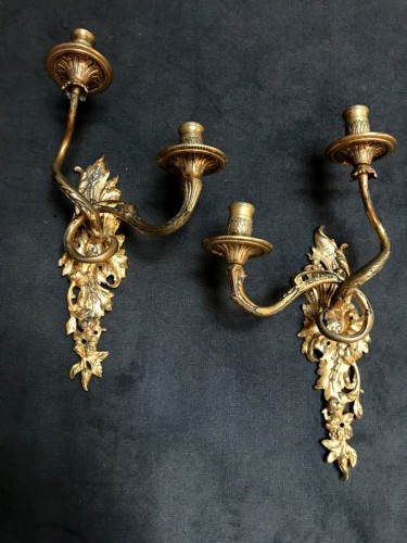 Paire d'appliques régence en bronze doré - Luminaires Style Régence