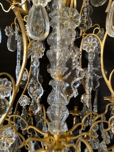 Antiquités - Grand lustre cage en bronze doré et cristal de Baccarat