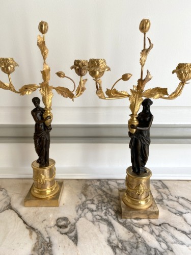 Paire de chandeliers Directoire en bronze doré - Luminaires Style Directoire