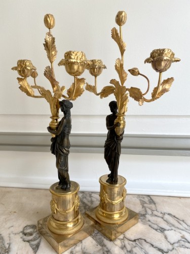 Paire de chandeliers Directoire en bronze doré - Directoire