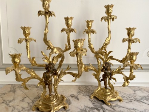 Luminaires Bougeoirs et Chandeliers - Paire de chandeliers en bronze doré