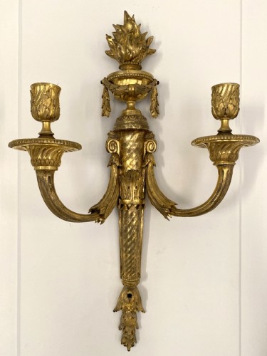 Pair of Louis XVI gilt bronze sconces after Prieur - Lighting Style Louis XVI