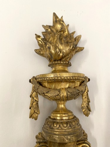 Paire d'appliques Louis XVI en bronze doré d'après Prieur - Jullion Antiquités