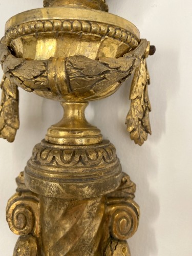 Antiquités - Paire d'appliques Louis XVI en bronze doré d'après Prieur