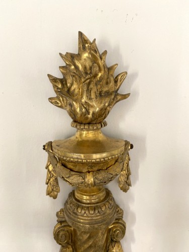 Antiquités - Paire d'appliques Louis XVI en bronze doré d'après Prieur