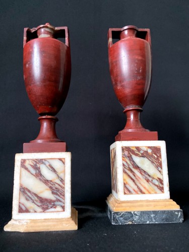 Objet de décoration Cassolettes, coupe et vase - Paire de vases néoclassique en marbre