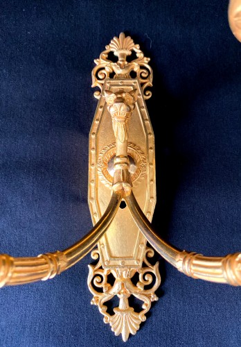 XIXe siècle - Paire d'appliques Empire en bronze doré