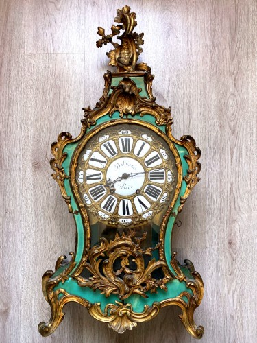 Horlogerie Cartel - Cartel d'applique en corne verte et bronze doré
