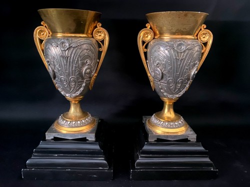 Paire de vases signés Léopold Oudry - Objet de décoration Style Napoléon III