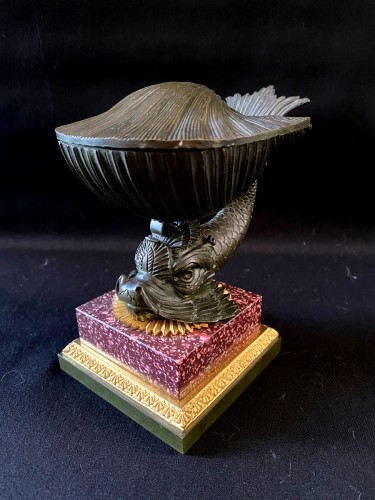 Empire inkwell with dolphin - Decorative Objects Style Empire