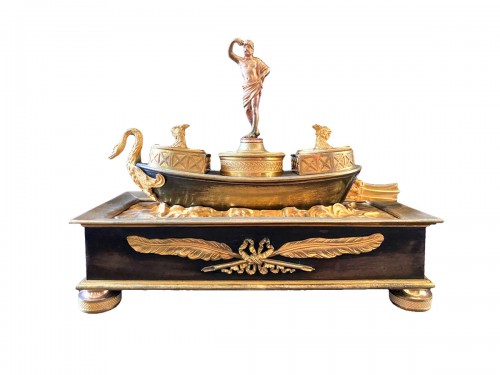 Empire inkwell in Roman ship